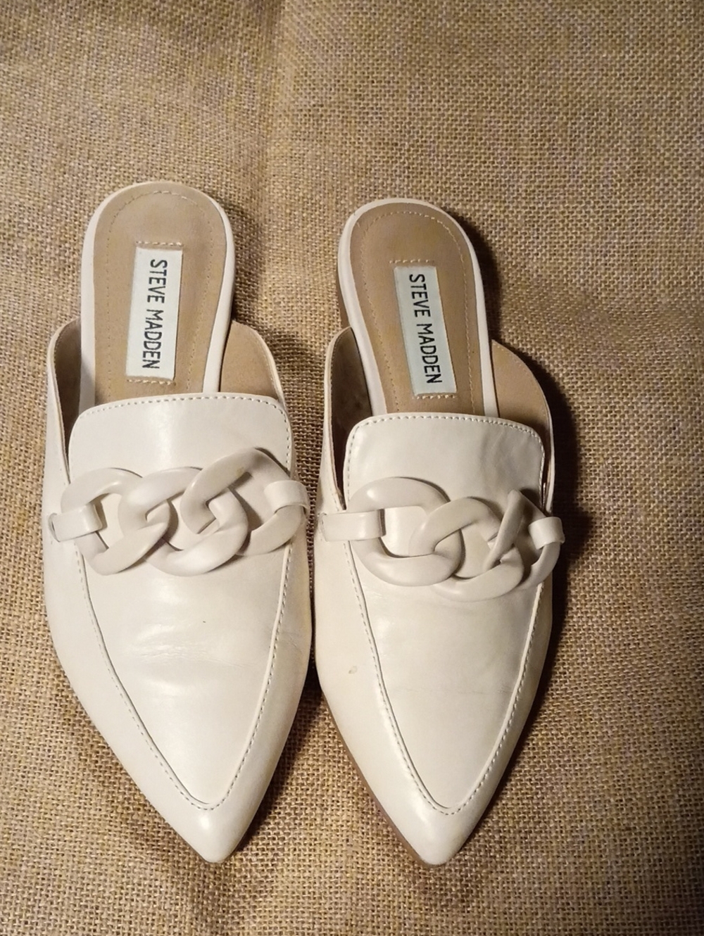 Steve Madden Cream Pointed Chain-Trim Slip-On Mules
